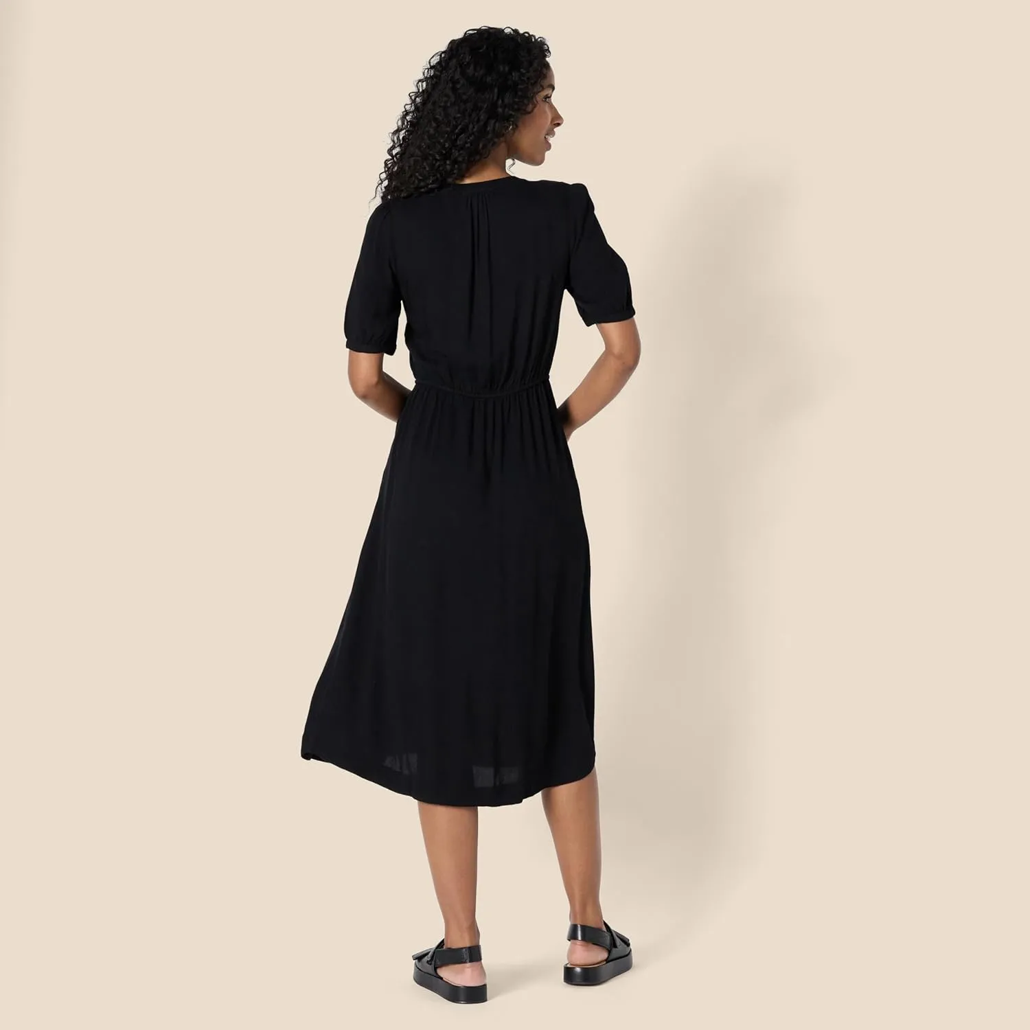 Amazon Essentials Women's Relaxed Fit Half-Sleeve Waisted Midi A-Line Dress