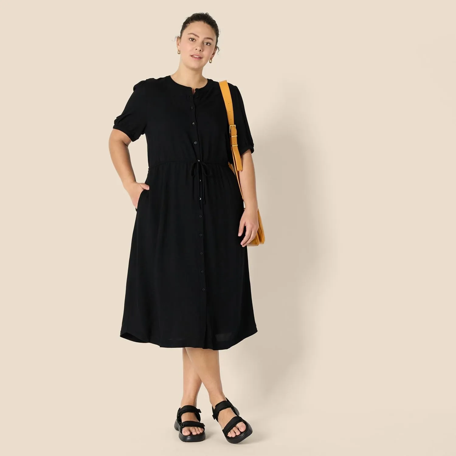 Amazon Essentials Women's Relaxed Fit Half-Sleeve Waisted Midi A-Line Dress