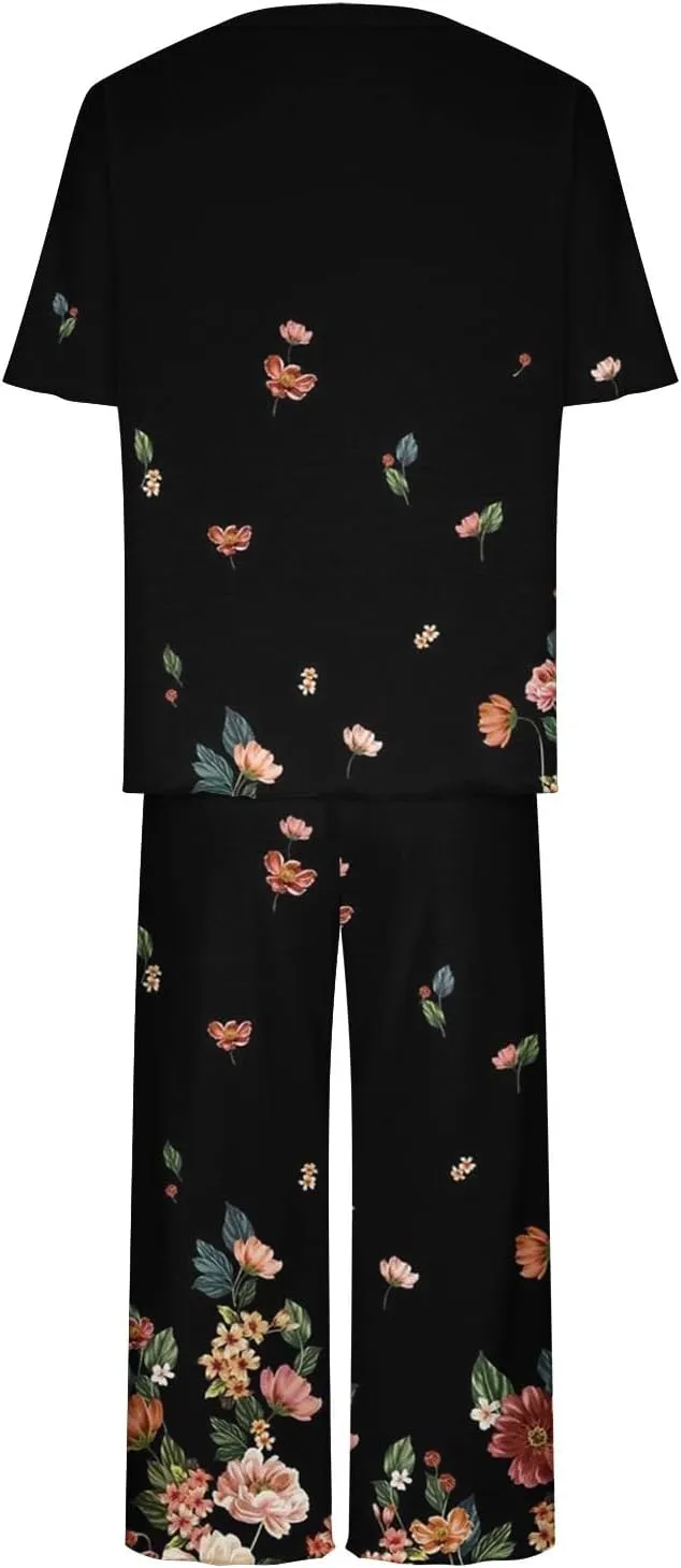 Women's Summer Capris Pajamas Floral Print Short Sleeve Sleepwear Top and Capri Pants 2 Piece Loungewear Sets with Pockets