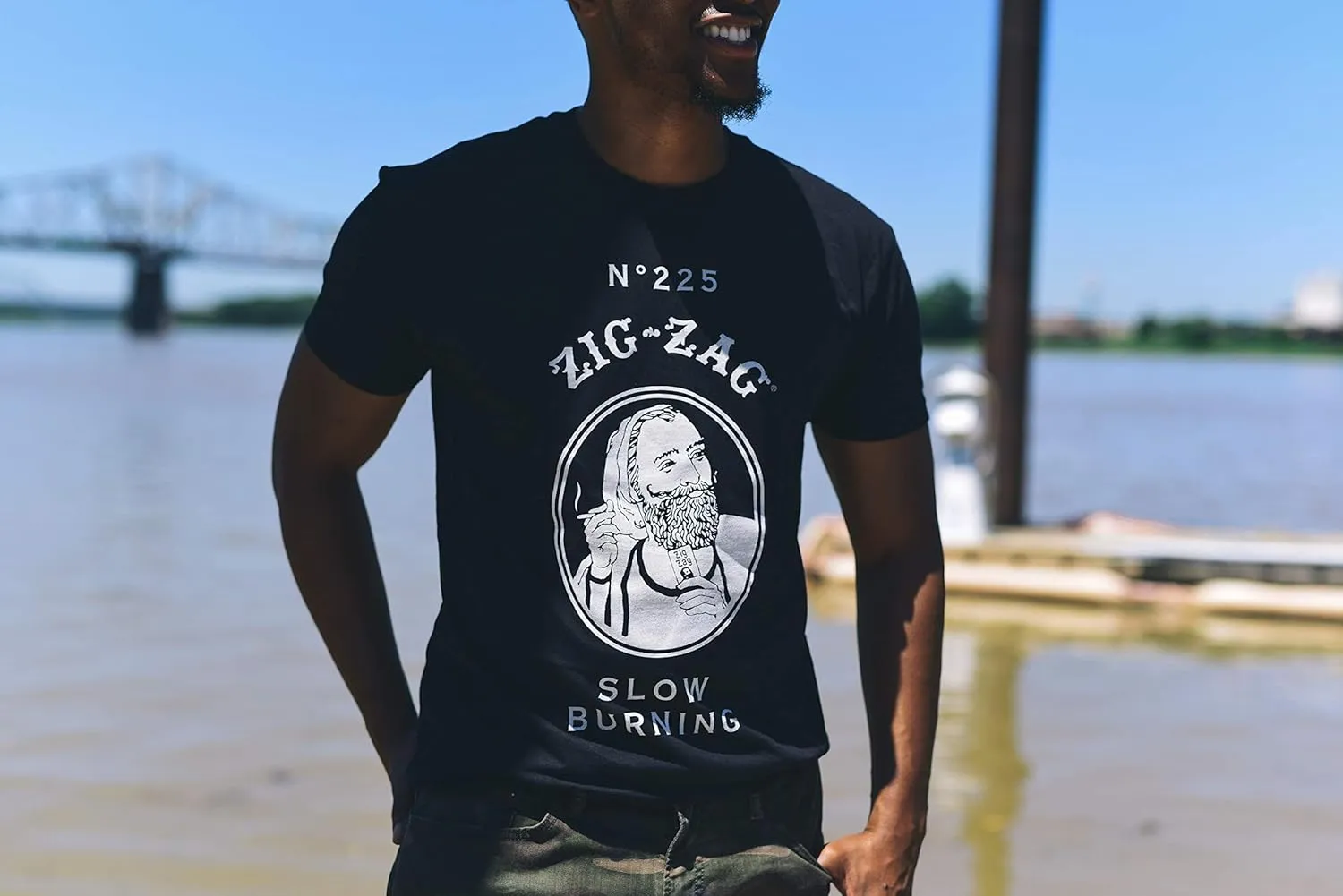 ZIG-ZAG - Vintage Classic T-Shirt