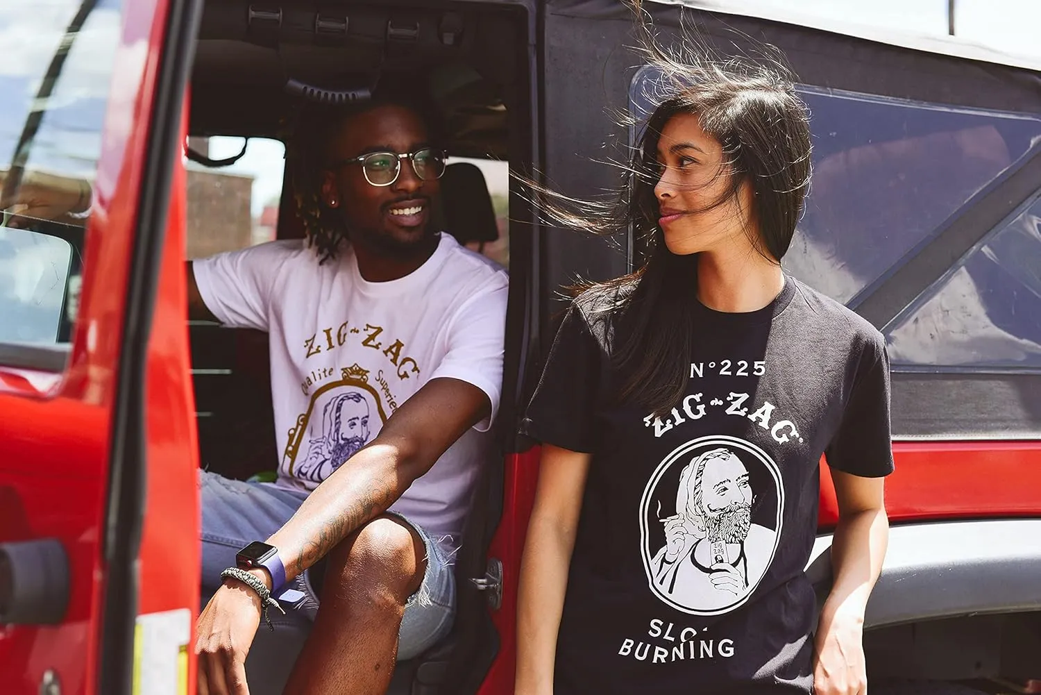 ZIG-ZAG - Vintage Classic T-Shirt